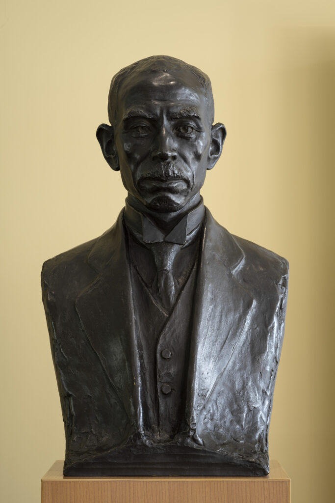 作品画像：佐藤慶太郎像