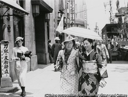 作品画像:女性たち