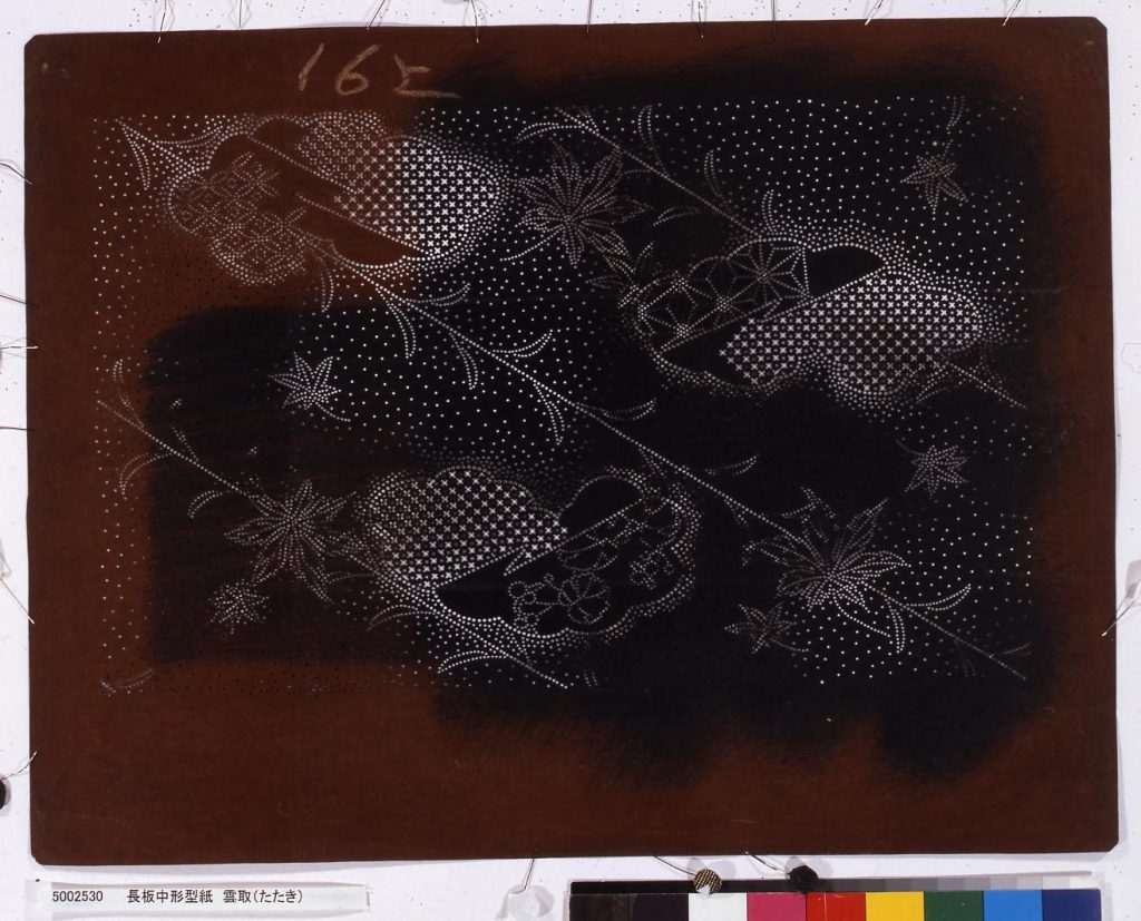作品画像:長板中形型紙 雲取(たたき)