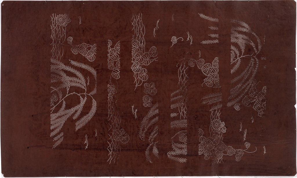 作品画像:長板中形型紙 霞に蔦(大判 追掛)