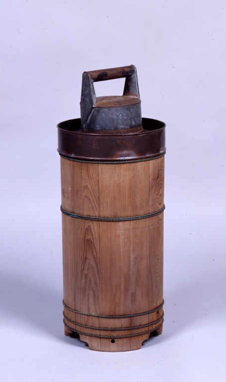 作品画像:アイスクリーム製造器