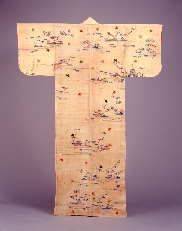 作品画像:薄黄麻地風景模様帷子