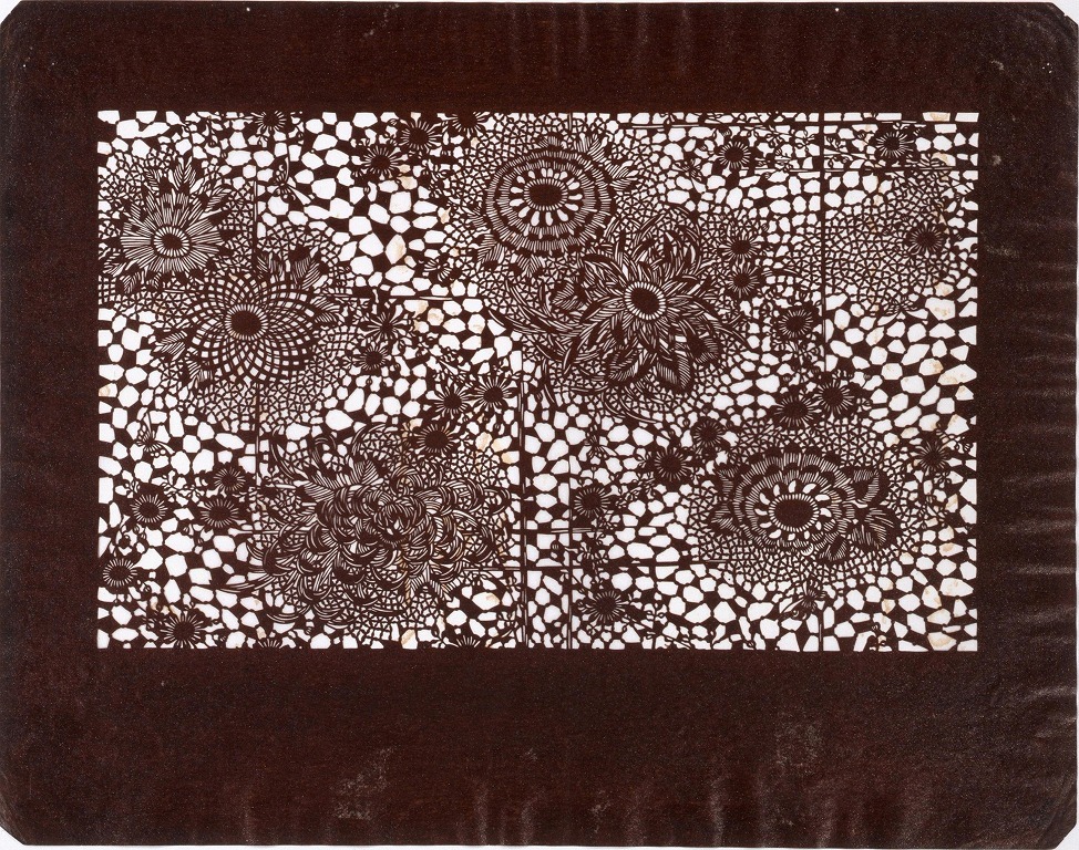 作品画像:長板中形型紙 垣根に菊 (小判 追掛)