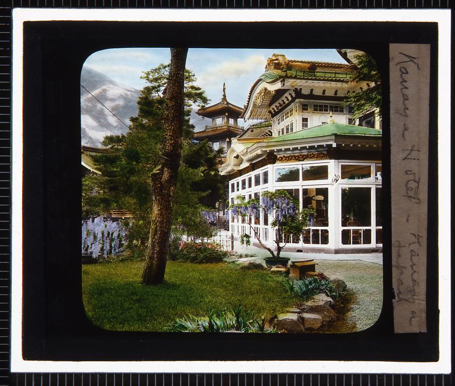 作品画像:日光 金谷ホテル(幻燈原板)