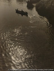 作品画像:(水辺の舟)