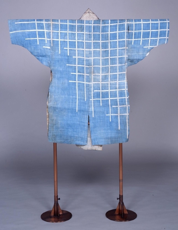 作品画像:浅葱麻地垣模様鎧下着