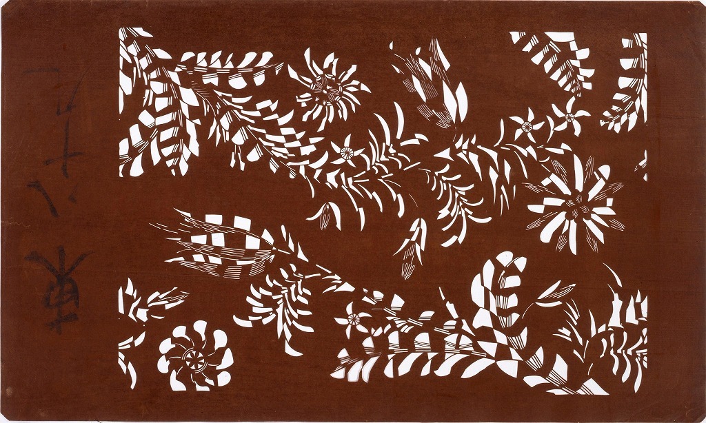 作品画像:長板中形型紙 洋花(大判 追掛)
