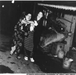 作品画像:女二人
