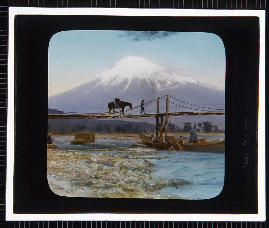 作品画像:富士山(幻燈原板)