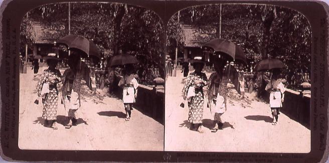 作品画像:Little Ladies of Quaint Japan out forA morning stroll,Tokio.3857
