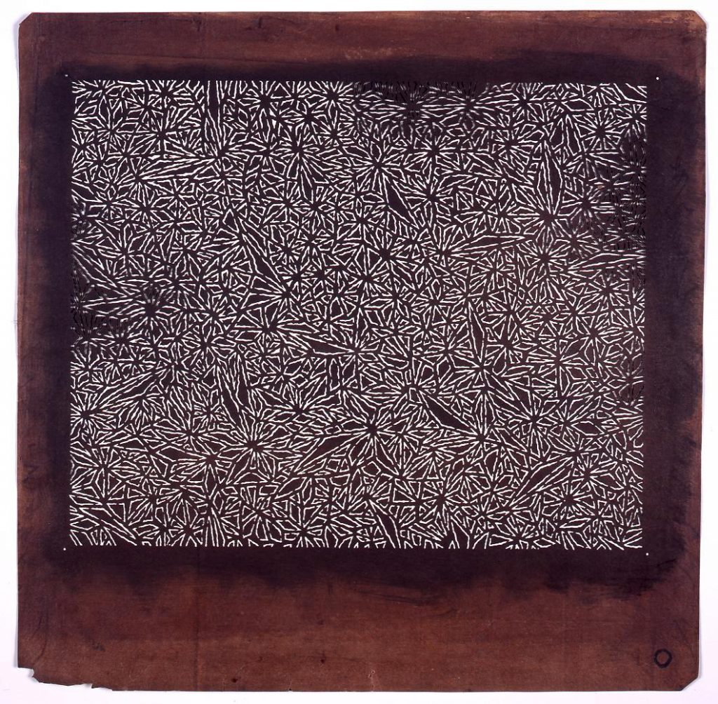 作品画像:長板中形型紙 麻の葉くずし