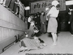 作品画像:上野地下道