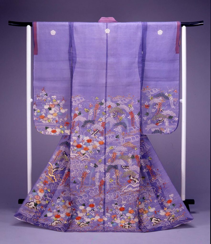 作品画像:藤色麻地松藤流水秋草模様染縫振袖帷子