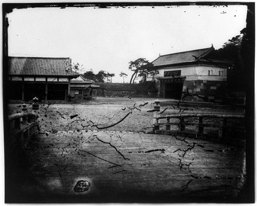 作品画像:旧江戸城写真ガラス原板 一ッ橋門(内側)