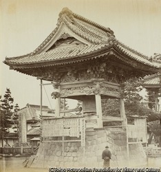 作品画像:川崎近くの寺の梵鐘