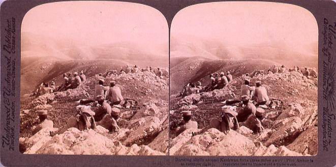 作品画像:Bursting shellsAround Keekwan forts three milesAway(PortArthur isAt extremr extreme right).
