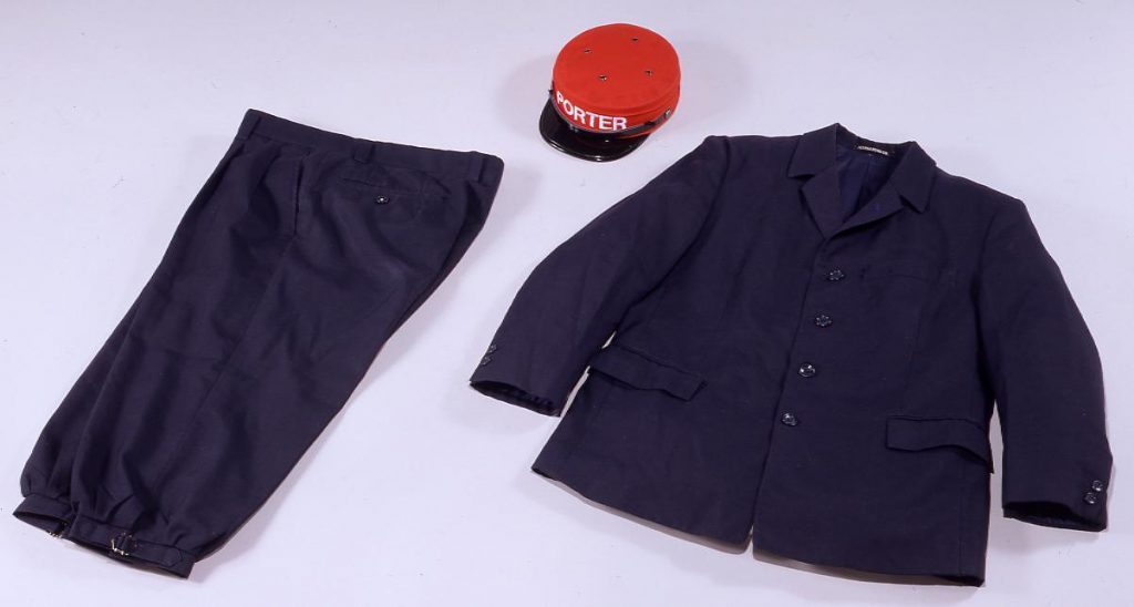 作品画像:赤帽制服 上衣