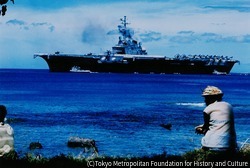 作品画像:タヒチの海に現れたフランスの航空母艦