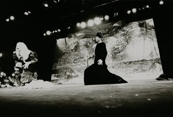 作品画像:笠井叡と大野一雄