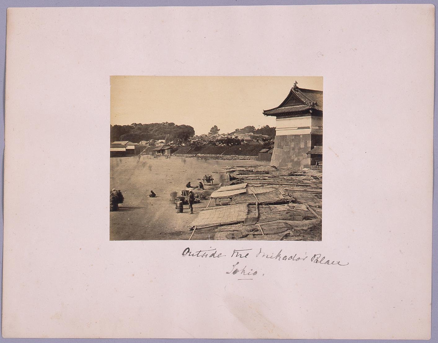 Sujikai Gateway and Yatsukoji