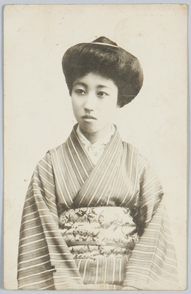 作品画像:和装女性