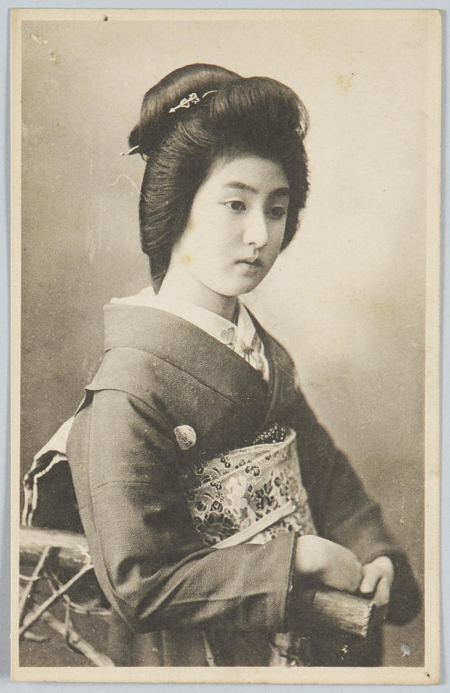 作品画像:和装女性