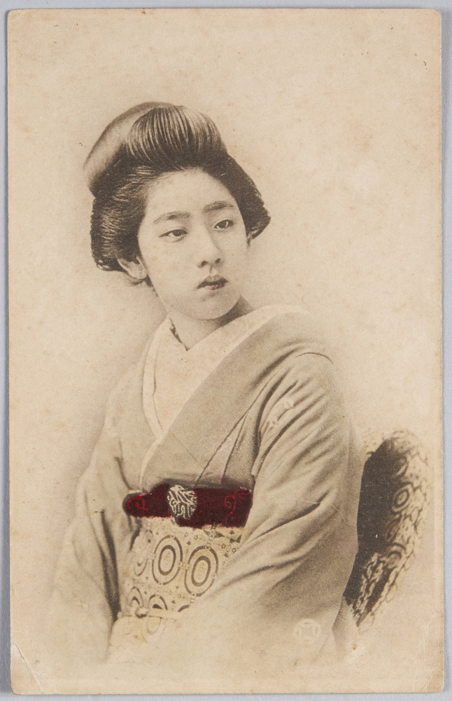 作品画像:和装女性