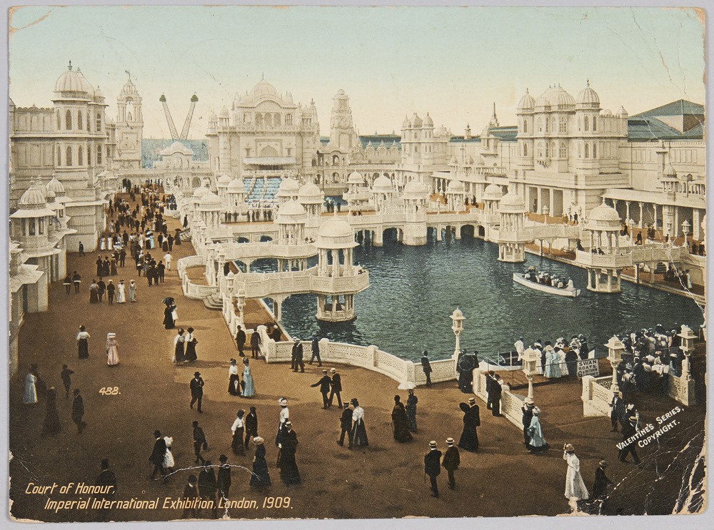 作品画像:Court of Honour Imperial International Exhibition London 1909 (ロンドン万国博覧会)