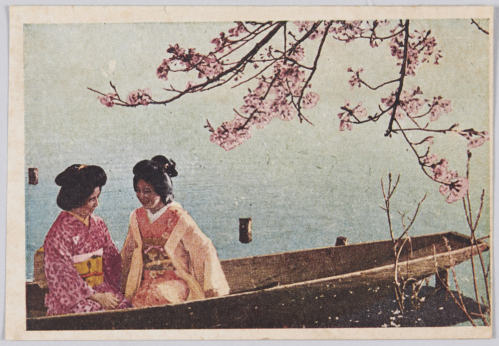 作品画像:舟上の和装女性と桜
