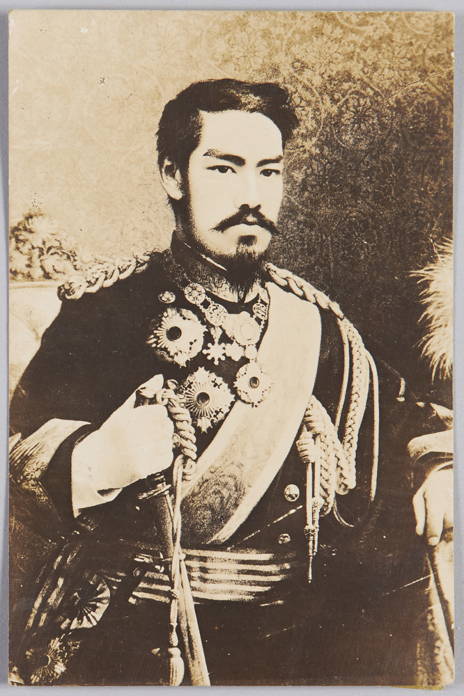 作品画像:明治天皇御真影