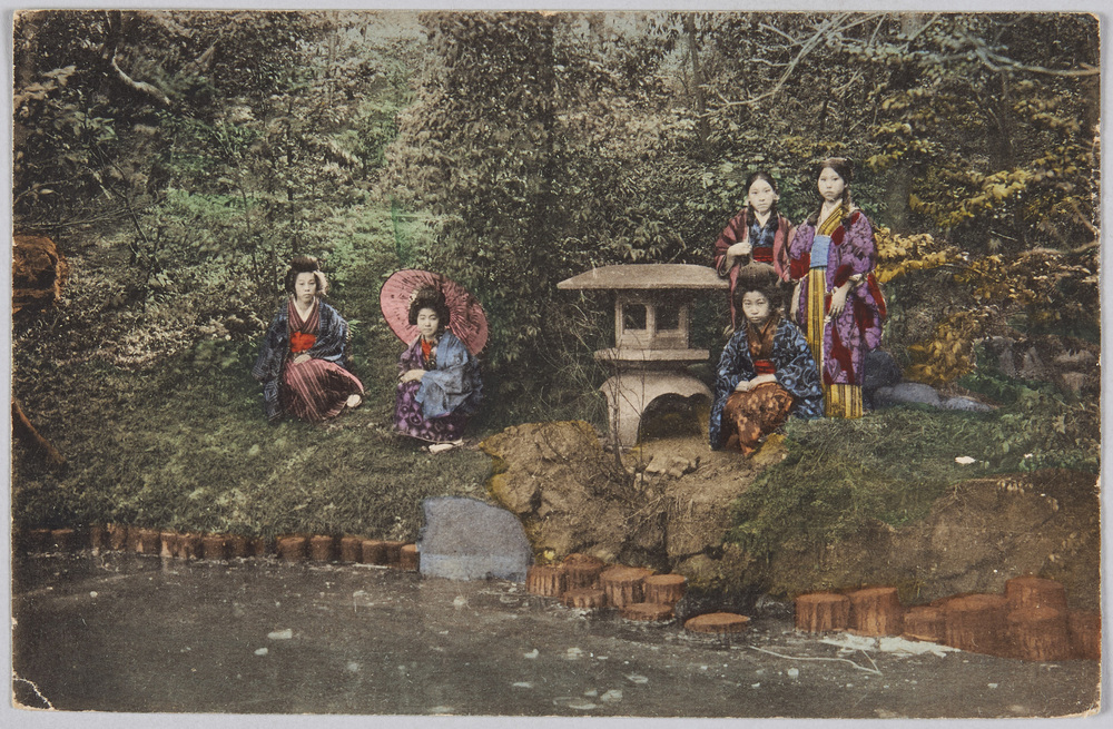 作品画像:日本庭園と少女達