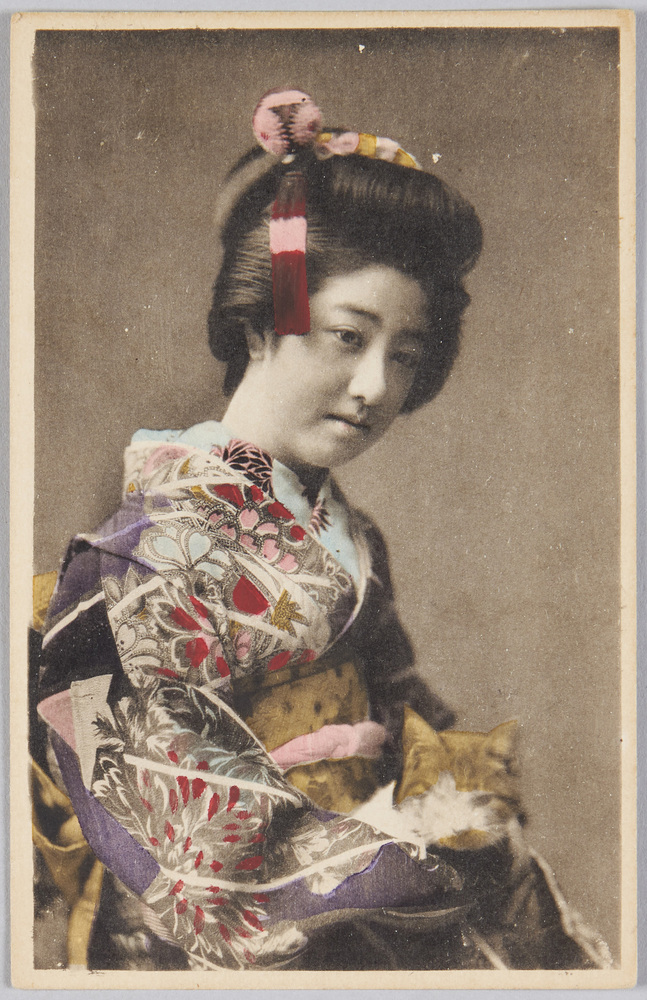作品画像:着物姿の女性
