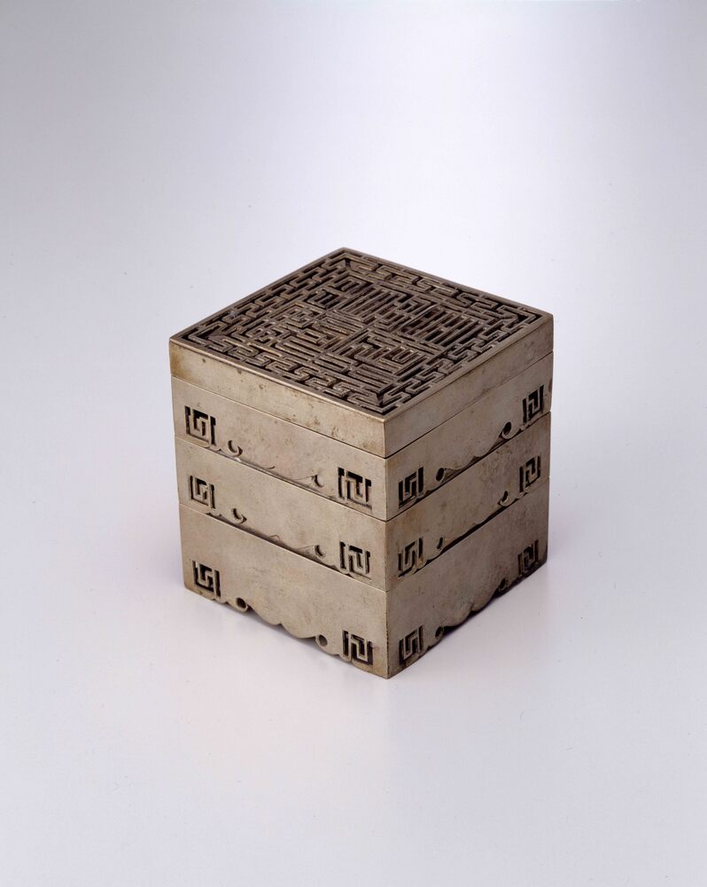 作品画像:小型香時計
