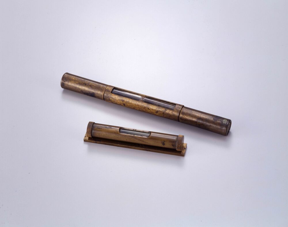 作品画像:水平器