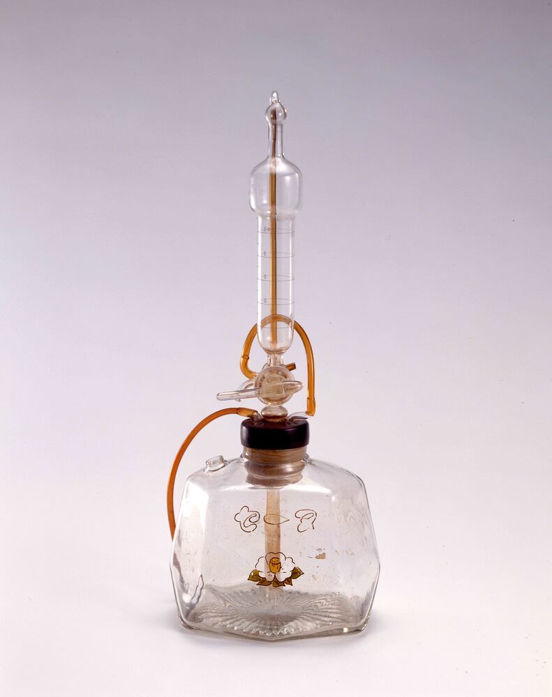 作品画像:椿油用計量器