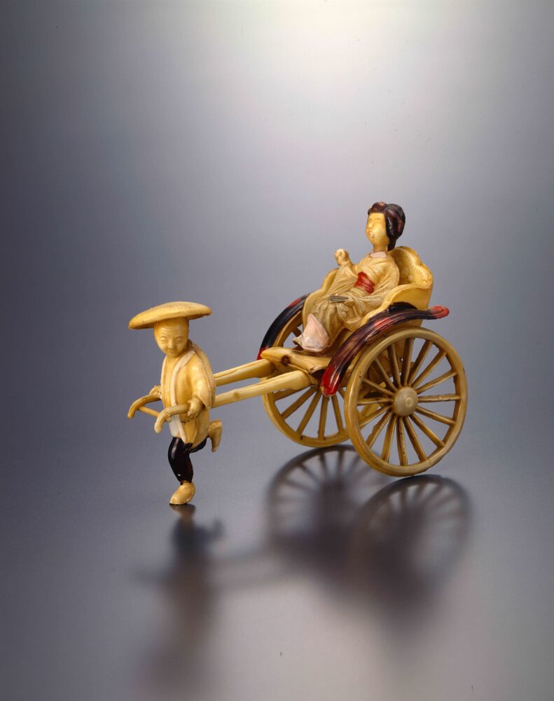 作品画像:セルロイド製置物 人力車