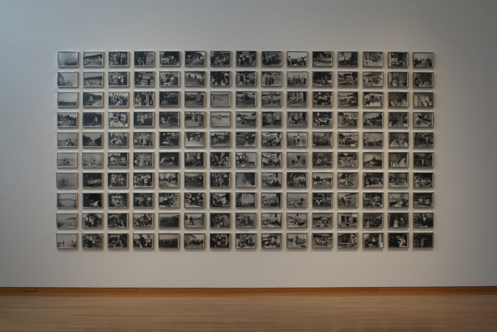作品画像：D家のアルバム、1939年から1964年まで　[L’Album de photographies de la famille D. entre 1939 et 1964]