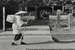 作品画像:田宮虎彦『足摺岬』四国霊場第三十八番礼所・金剛福寺