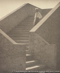 作品画像:階段、男の子
