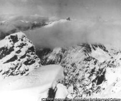 作品画像:(雪山)
