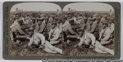 作品画像:戦闘態勢に入る日本軍(第9連隊、第4師団)、進撃命令を待つ 旅順港包囲攻撃