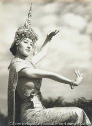作品画像:伊藤テイ子(民族舞踊)