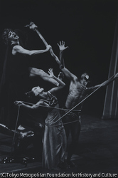 作品画像:マーサ・グラハム舞踊団 「夜の旅」 1974.10.12. 中野サンプラザ