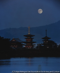 作品画像:宵月薬師寺伽藍