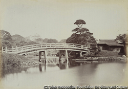 作品画像:御浜御殿庭園の橋