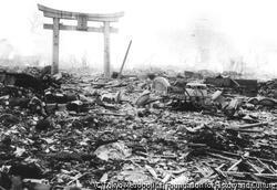 作品画像:長崎被爆写真 A-9-4