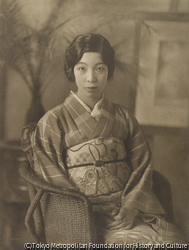 作品画像:和装七分身女性像
