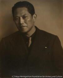 作品画像:東郷 青児氏像