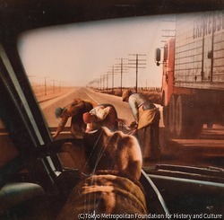 作品画像:(道路で落ち穂を拾う人々)