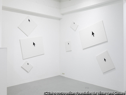 作品画像:Click and Hold